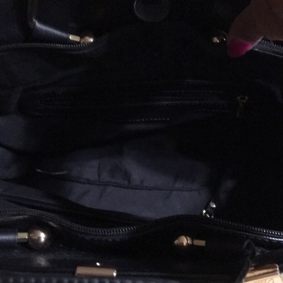 Meet your Posher, Diane - Picture 3 of 15